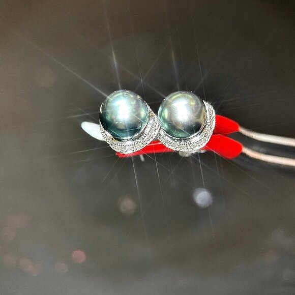14K White Gold Cul. Tahitian Pearl/Diamond Stud Earrings - Picture 3 of 5